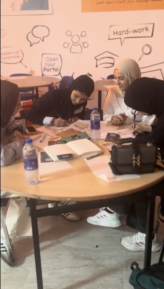 IEEE SIGHT Workshop: Visual Identity Design in Arabic photo 4
